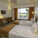 Nautilus 4*