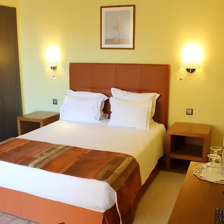 Nautilus Guest house Alvor